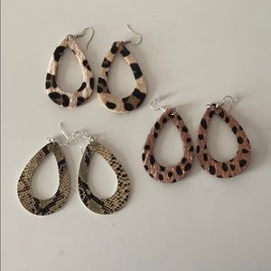 NWOT print earrings